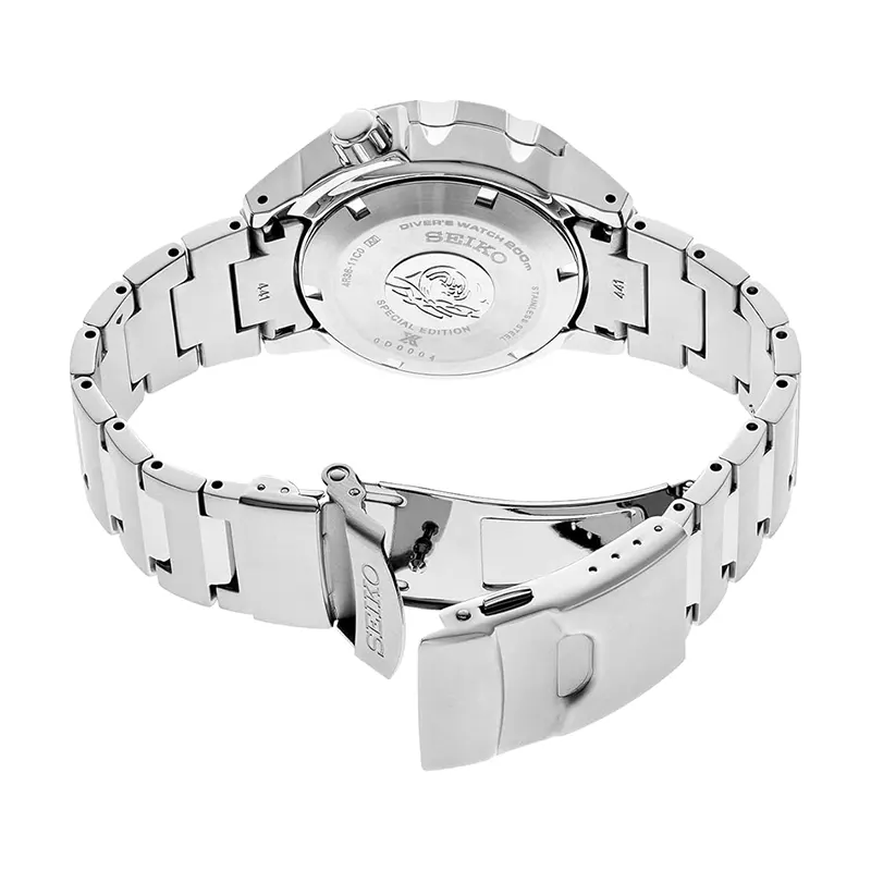 Automatic with Manual Winding movement